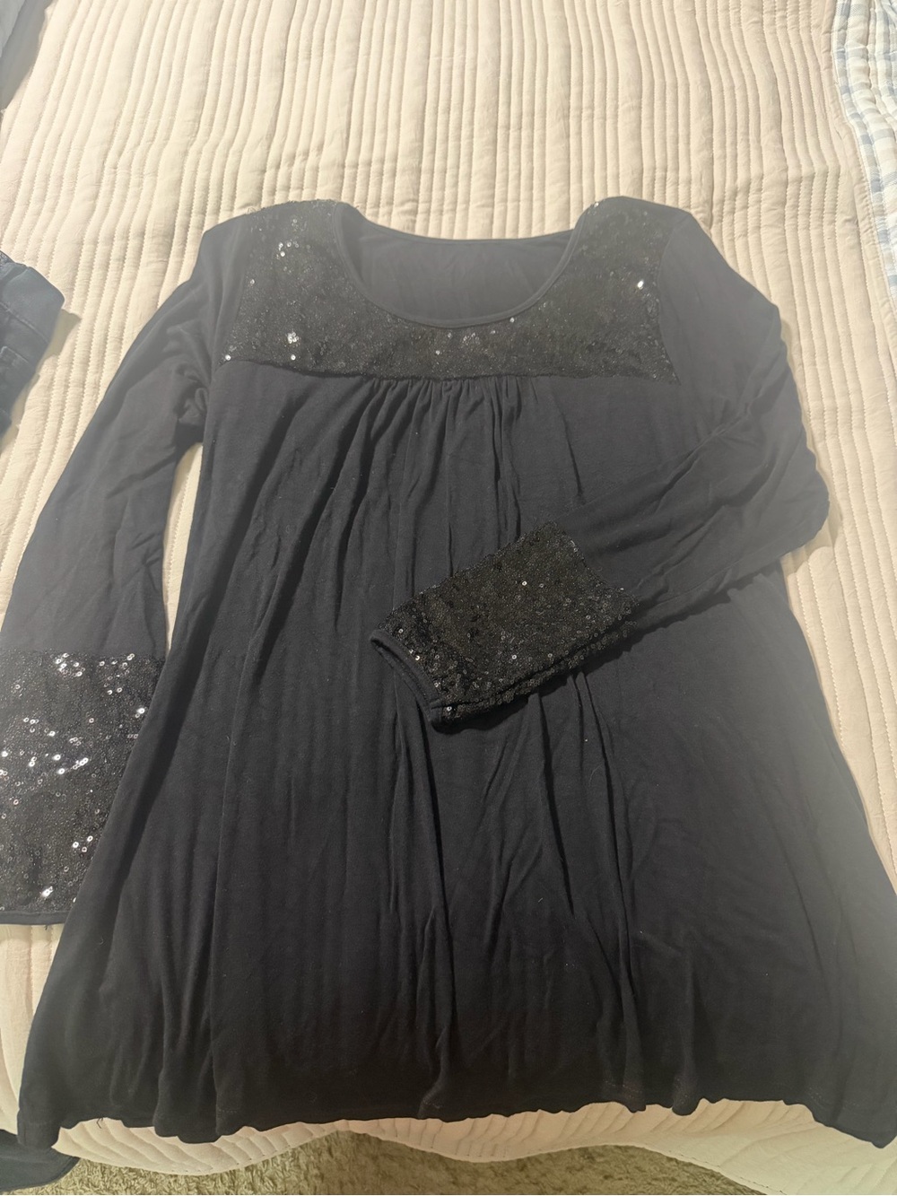 Black Sequin Accent Long Sleeve Tunic